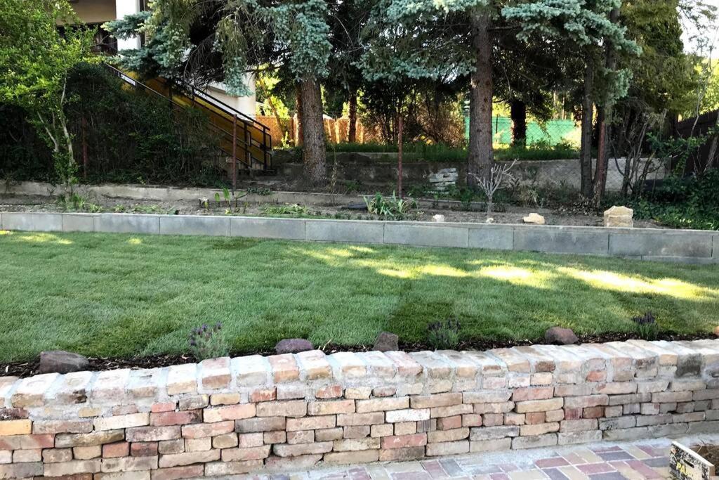 'New' Sunkissed Villa On The Old Hill Balatonalmádi エクステリア 写真